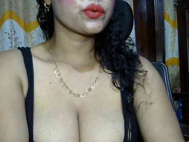 Nusrat-Mimi webcam