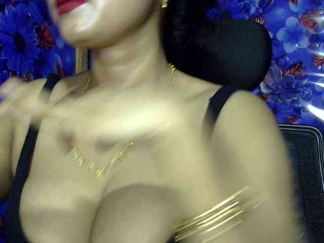 Nusrat-Mimi webcam