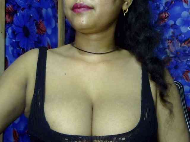 Nusrat-Mimi webcam