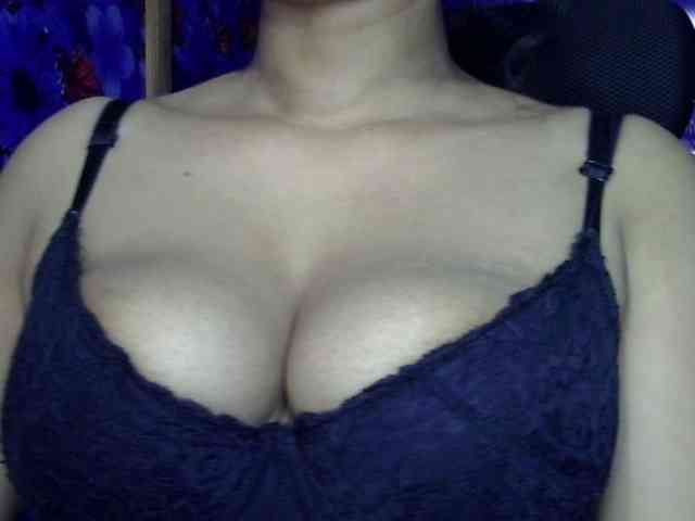 Nusrat-Mimi webcam