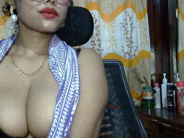 Nusrat-Mimi webcam
