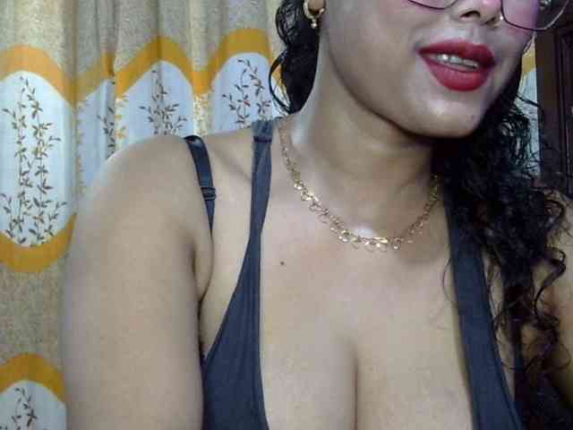 Nusrat-Mimi webcam