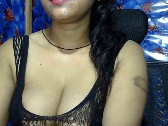 Nusrat-Mimi webcam