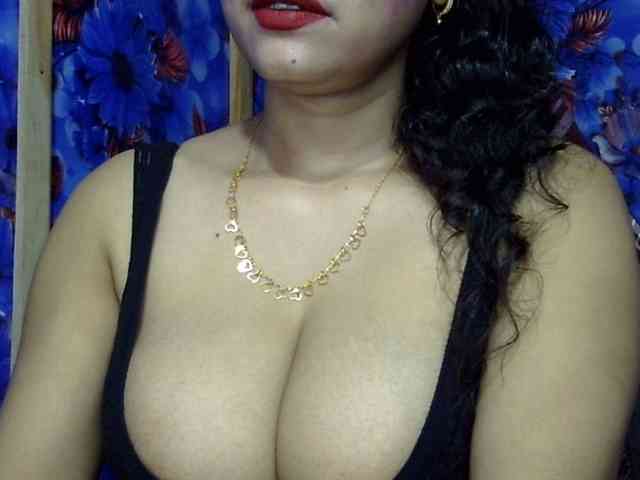 Nusrat-Mimi webcam