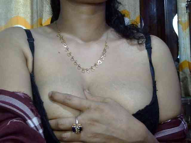 Nusrat-Mimi webcam
