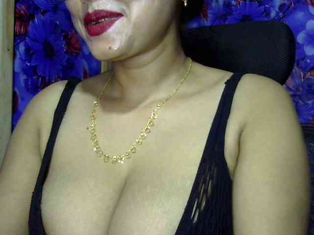 Nusrat-Mimi webcam