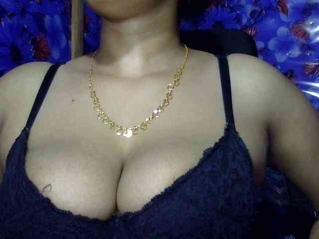 Nusrat-Mimi webcam