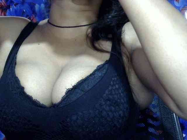 Nusrat-Mimi webcam