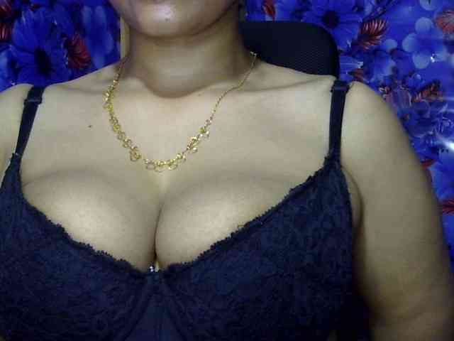 Nusrat-Mimi webcam