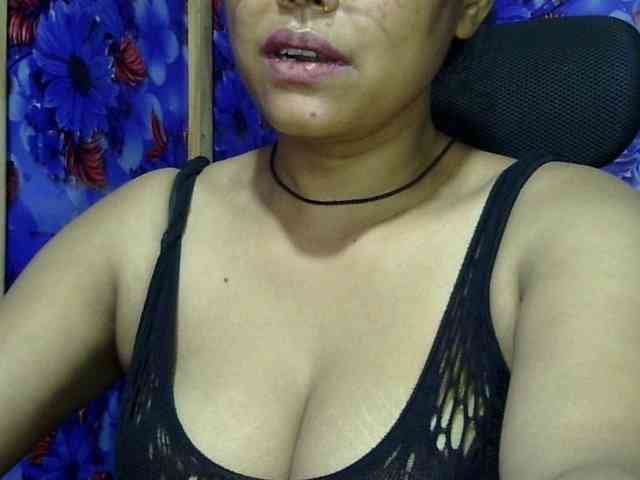 Nusrat-Mimi webcam