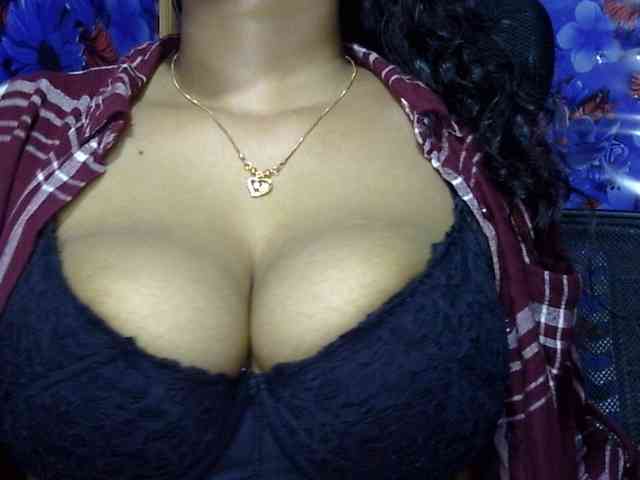 Nusrat-Mimi webcam