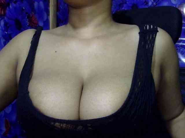 Nusrat-Mimi webcam