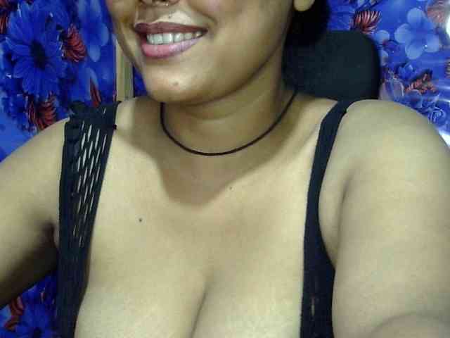 Nusrat-Mimi webcam