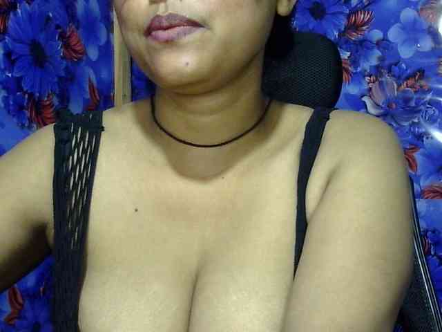 Nusrat-Mimi webcam