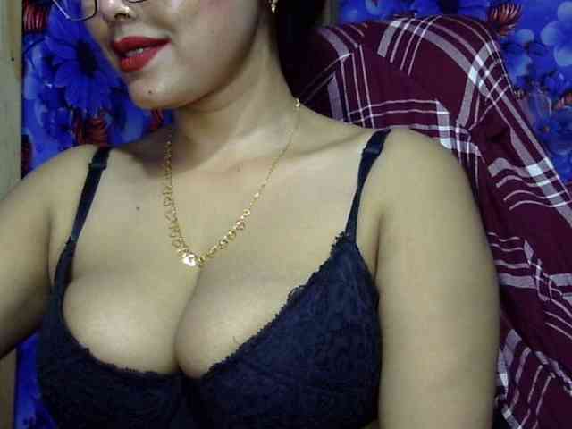 Nusrat-Mimi webcam