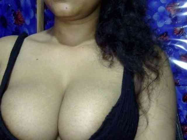 Nusrat-Mimi webcam