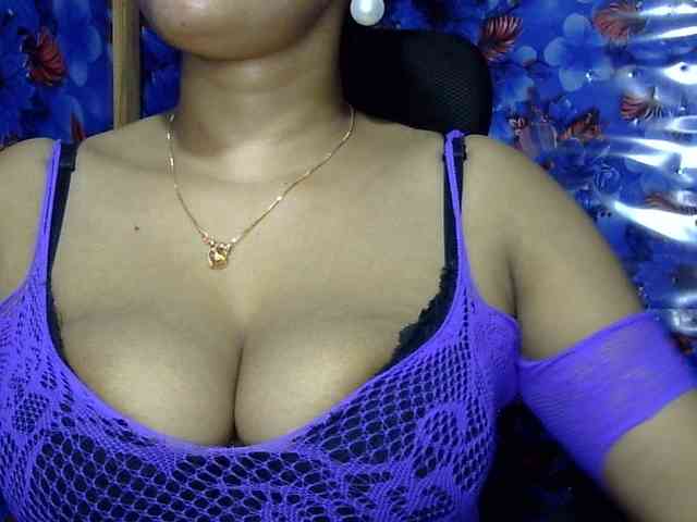 Nusrat-Mimi webcam