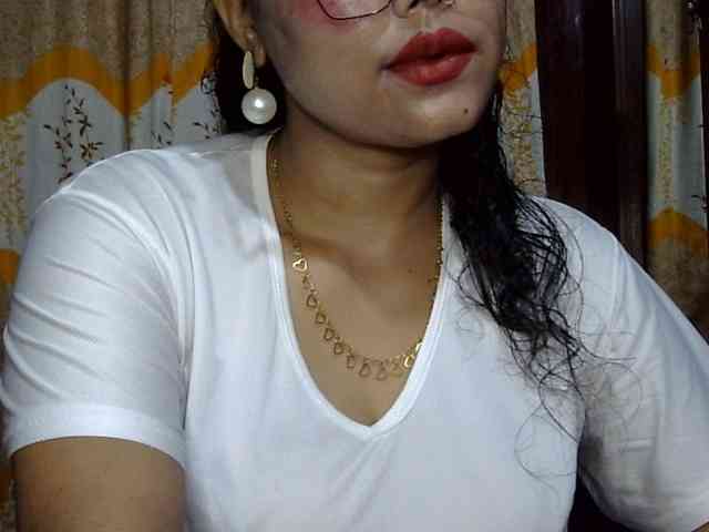 Nusrat-Mimi webcam