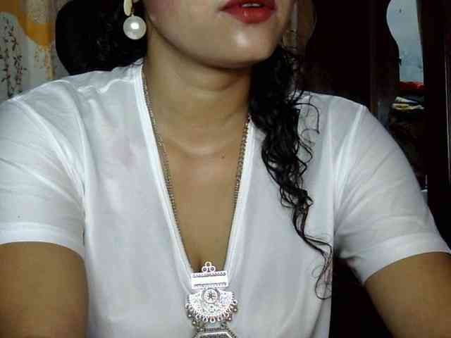 Nusrat-Mimi webcam