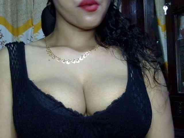 Nusrat-Mimi webcam