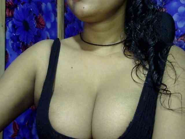 Nusrat-Mimi webcam