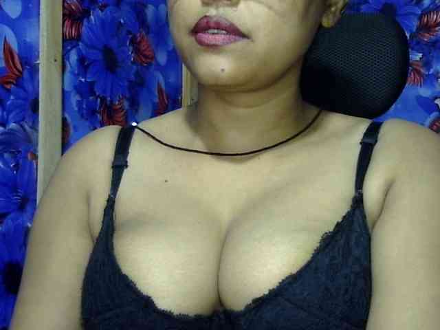 Nusrat-Mimi webcam