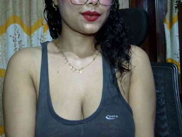Nusrat-Mimi webcam