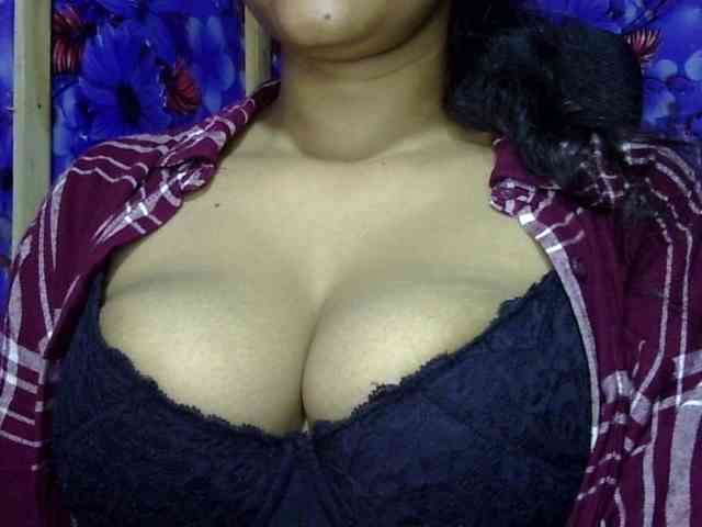 Nusrat-Mimi webcam