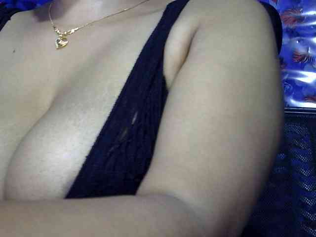 Nusrat-Mimi webcam