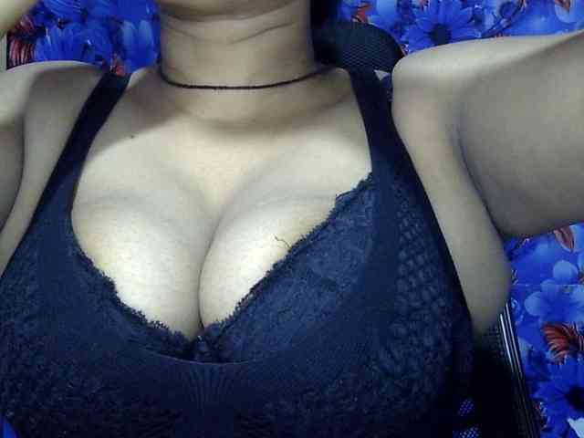 Nusrat-Mimi webcam