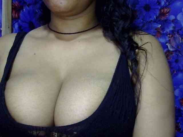 Nusrat-Mimi webcam