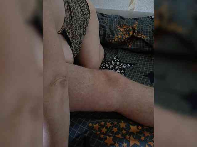 Lubimki2011 Live Webcam on BongaCams