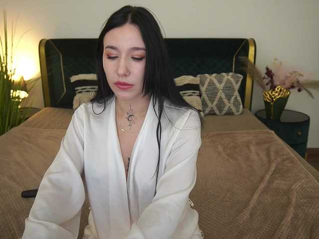 NikkiGold live cam on BongaCams