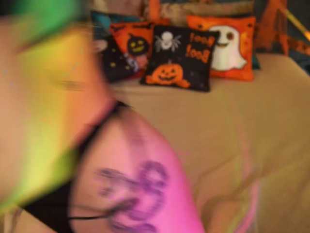 NikkiGold live cam on BongaCams