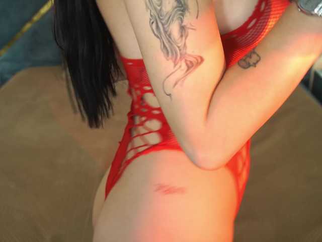 NikkiGold live cam on BongaCams