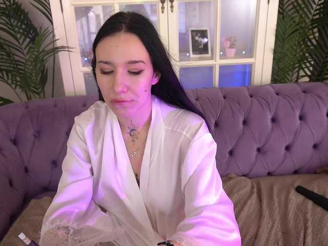 NikkiGold live cam on BongaCams