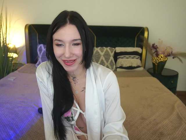 NikkiGold