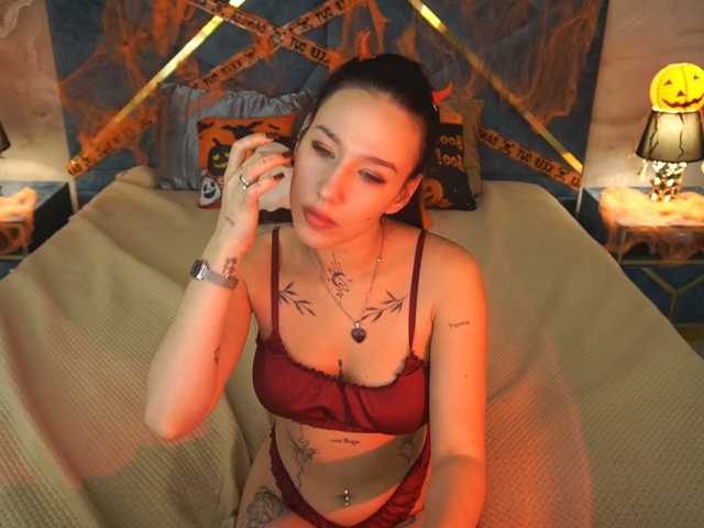 NikkiGold live cam on BongaCams