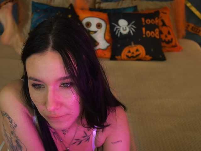 NikkiGold