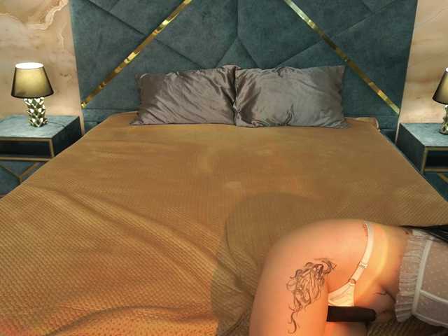 NikkiGold live cam on BongaCams