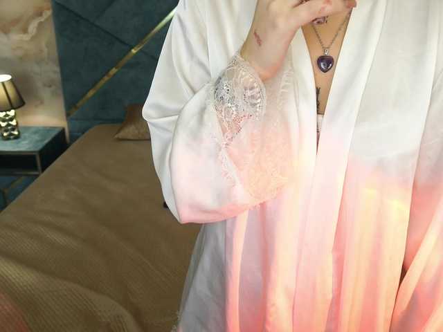 NikkiGold live cam on BongaCams