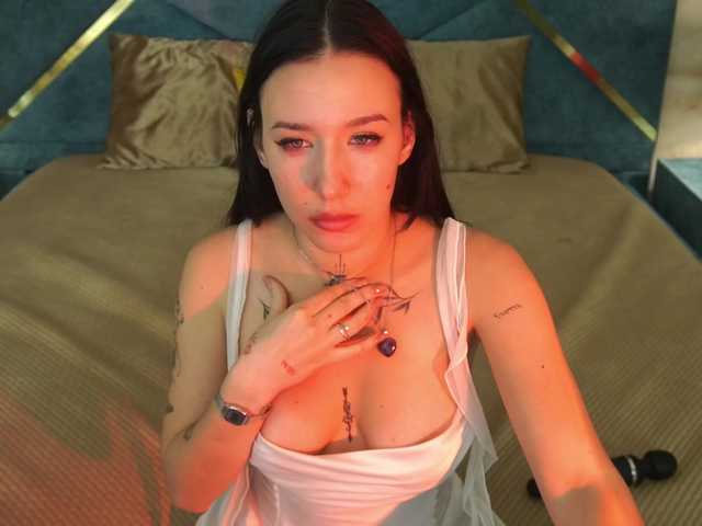 NikkiGold