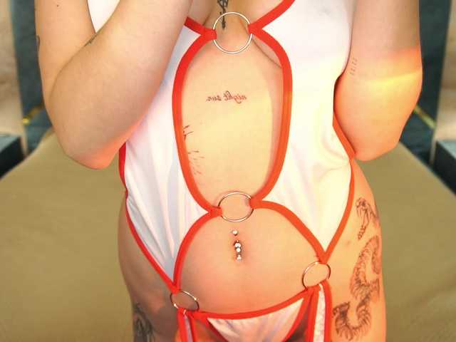 NikkiGold live cam on BongaCams