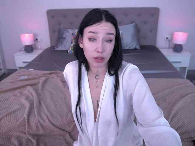 NikkiGold