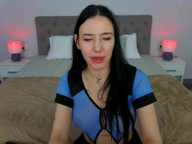 NikkiGold