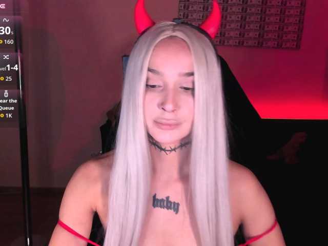 AshMila live cam preview