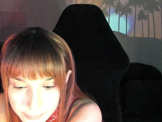 AshMila live cam on BongaCams