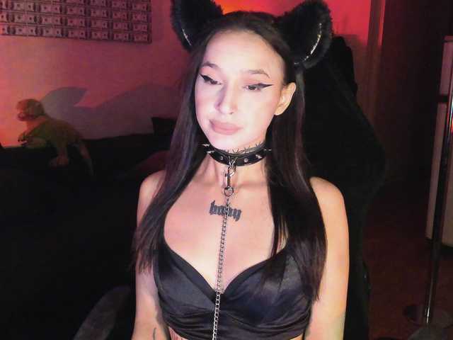 AshMila live cam on BongaCams