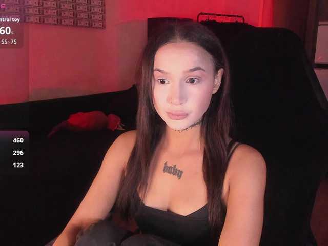 AshMila live cam on BongaCams