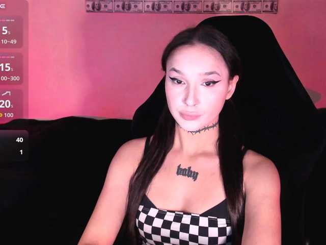 AshMila live cam on BongaCams